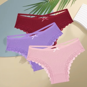 Set 3 perechi de chiloti pentru dama, CH104, Multicolor