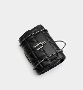 Geantă damă crossbody matlasată, lanț metalic, închidere cu clapă, negru - Img 6
