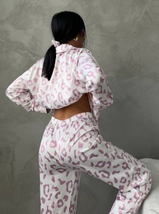 Set pijama dama din doua piese, cu nasturi – 2401671, Roz leopard - Img 3