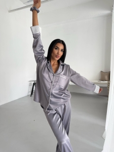Set pijama dama din doua piese, cu nasturi – 2500256, Gri - Img 2