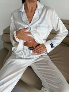Set pijama dama din doua piese, cu nasturi – 2500340, Alb cu fluturi - Img 6