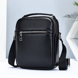 Geanta de umar pentru barbati, Alexander GT3810, piele naturala, Neagra