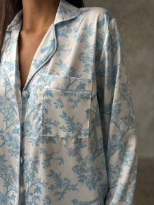 Set pijama dama din doua piese, cu nasturi – 2401692, Print floral albastru - Img 3