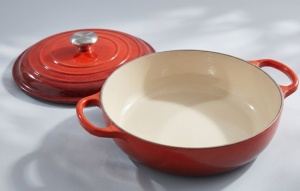 Cratita Fonta Emailata Adanca cu Capac Rosie 40cm x 8cm, 5L