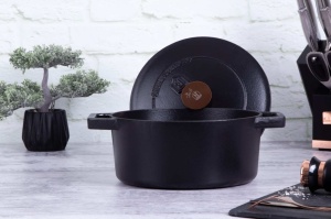 Oala fonta emailata Negru-Mat 2.75L, 20cm Black Rose Collection Berlinger Haus