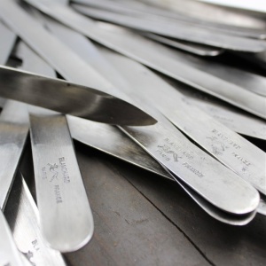 Cutit de cizmar 20 x 330 mm curbat - Vergez Blanchard