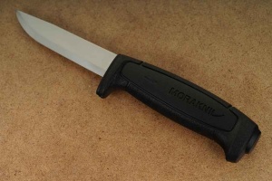 Cutit utilitar Morakniv Basic 511 negru (C) - Img 21