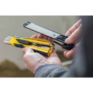 Stanley STHT10270-0, Cutter Air cu blocare automata + 3 lame segmentate 18mm - Img 9