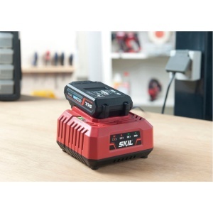 SKIL 3116 AA-Set incarcator si acumulator Li-Ion 20V Max, PWRCORE 20, indicator LED - Img 2