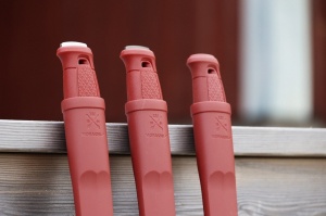 Cutit Full-Tang Morakniv Garberg Dala Red CARBON, Teaca si maner Polimer Dala Red, pentru Bushcraft si Outdoor - Img 12