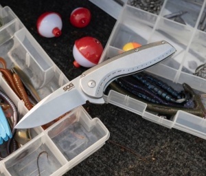 Cutit pliabil SOG Aegis FLK 2.0 Drop Point, lama CRYO D2, AT-XR Lock, maner GRN Forest Moss - Img 7