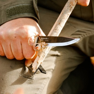 Cutit supravietuire Lok lama neagra, Morakniv - Img 10