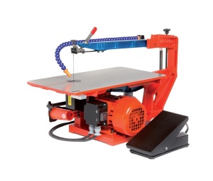 Fierastrau/Traforaj Hegner Multicut 2S cu variator de turatie in pedala.