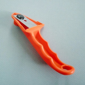 Razuitor manual cu lama inox 28mm, NT Cutter - Img 6