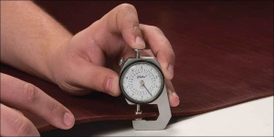 Instrument pentru masurat grosimea pielii, Tandy Leather - Img 4