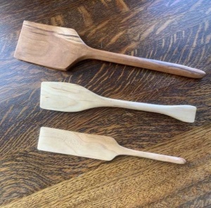 Set lingura subtire si spatula de cioplit din lemn de cires - Img 24