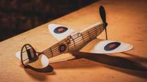 Aeromodel de vanatoare din lemn - Bătălia Angliei 1/48 - Artesania Latina - Img 3