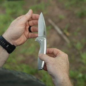 Cutit pliabil SOG Aegis FLK 2.0 Drop Point, lama CRYO D2, AT-XR Lock, maner GRN Forest Moss - Img 5