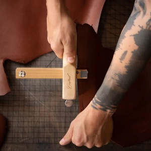 Taietor fasii si curele din piele pentru marochinarie si pielarie - Tandy Leather SUA - Img 12