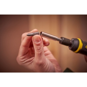 Stanley FMHT66719-0, Surubelnita electrica cu acumulator FatMax Power Assist 4V, 1.5Ah, incarcare USB + accesorii - Img 11