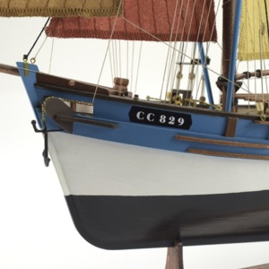 Navomodel barca de pescuit Tuna Boat Marie Jeanne, scara 1:50 - Artesania Latina - Img 5