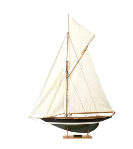 Navomodel Pen Duick Cutter, scara 1:28. Model de navă din lemn - Artesania Latina
