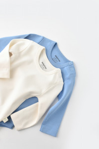 Set 2 body-uri cu maneca lunga bebe unisex -100% bumbac organic - Ecru/Bleu, BabyCosy - Img 3