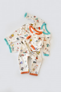 Set 2 salopetele cu maneca lunga si pantaloni lungi - 100%bumbac organic - Portocaliu si Verde, BabyCosy