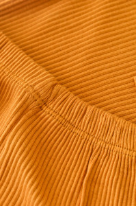 Set bluzita cu maneca lunga si pantaloni lungi din bumbac organic si modal - Mustar BabyCosy - Img 6