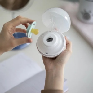 Sterilizator UV pentru suzete Duccio alb - Img 3