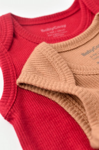 Set 2 body-uri fara maneci bebe unisex din bumbac organic si modal - Maro/Rosu, BabyCosy - Img 4