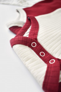 Set 2 body-uri Ribana Bebe Unisex din bumbac organic si 5%elastan - Ecru/Bordo, BabyCosy - Img 3