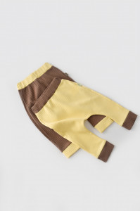 Set 2 pantaloni Ribana Bebe Unisex din bumbac organic si 5%elastan - Vanilie/Maro BabyCosy - Img 3