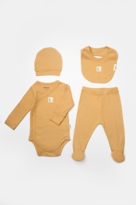 Set 4 piese:body, pantaloni, baveta si caciulita Bamboo, maro, BabyCosy, 50% bumbac+50%bambus