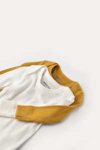 Set 2 body-uri cu maneca lunga bebe unisex din bumbac organic si modal - Mustar/Ecru, BabyCosy - Img 2