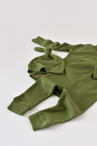 Set 3 piese: bluzita cu maneca lunga, pantaloni lungi si caciulita din bumbac organic si modal - Verde, BabyCosy - Img 4