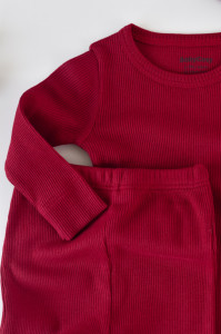 Set 3 piese: body cu maneca lunga, pantaloni lungi si caciulita din bumbac organic si modal - Rosu, BabyCosy - Img 5