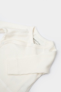 Cutie 4 piese pentru nou nascut - 100% bumbac organic - Ecru, BabyCosy