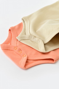 Set 2 body-uri fara maneci bebe unisex -100% bumbac organic - Roz/Crem, BabyCosy - Img 5