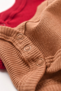 Set 2 body-uri cu maneca lunga bebe unisex din bumbac organic si modal - Maro/Rosu, BabyCosy - Img 5