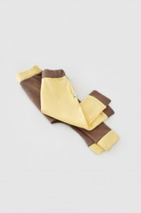 Set 2 pantaloni Ribana Bebe Unisex din bumbac organic si 5%elastan - Vanilie/Maro BabyCosy - Img 7