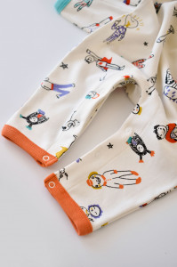 Set 2 salopetele cu maneca lunga si panataloni lungi - 100%bumbac organic - Portocaliu si Verde, Baby Cosy