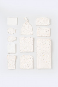 Set de 10 piese pentru nou nascut - 100% bumbac organic - Ecru cu buline, BabyCosy - Img 3