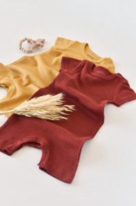 Set de 2 salopetele cu maneca scurta din bumbac organic si modal - Caramiziu/ Sofran BabyCosy - Img 4