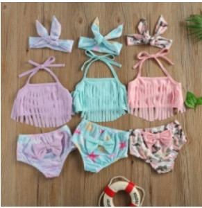 Costum de baie cu franjuri din 3 piese Drool