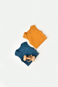 Set 2 body-uri fara maneci bebe unisex din bumbac organic si modal - Bleumarin/Sofran, BabyCosy - Img 2