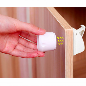 Set 4 sigurante magnetice pentru usi de dulapuri si sertare BabyJem - Img 6