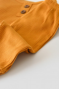 Set bluzita cu maneca lunga si pantaloni lungi din bumbac organic si modal - Mustar BabyCosy - Img 2