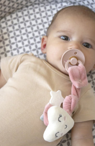 Lant pentru suzeta din material textil cu steluta BabyJem - Img 4