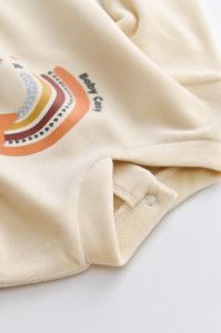 Salopeta Curcubeu cu maneca lunga si botosei din 80%bumbac organic si 20% poliester - Crem, BabyCosy - Img 5